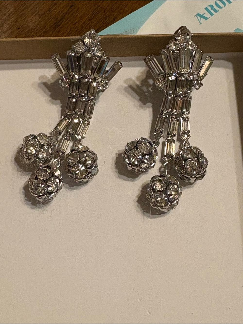 Sparkling Silver Crystal Cluster Art Deco Antique Look Drop Clip on Earrings
